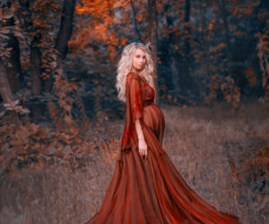 Jesienna sesja ciążowa w plenerze