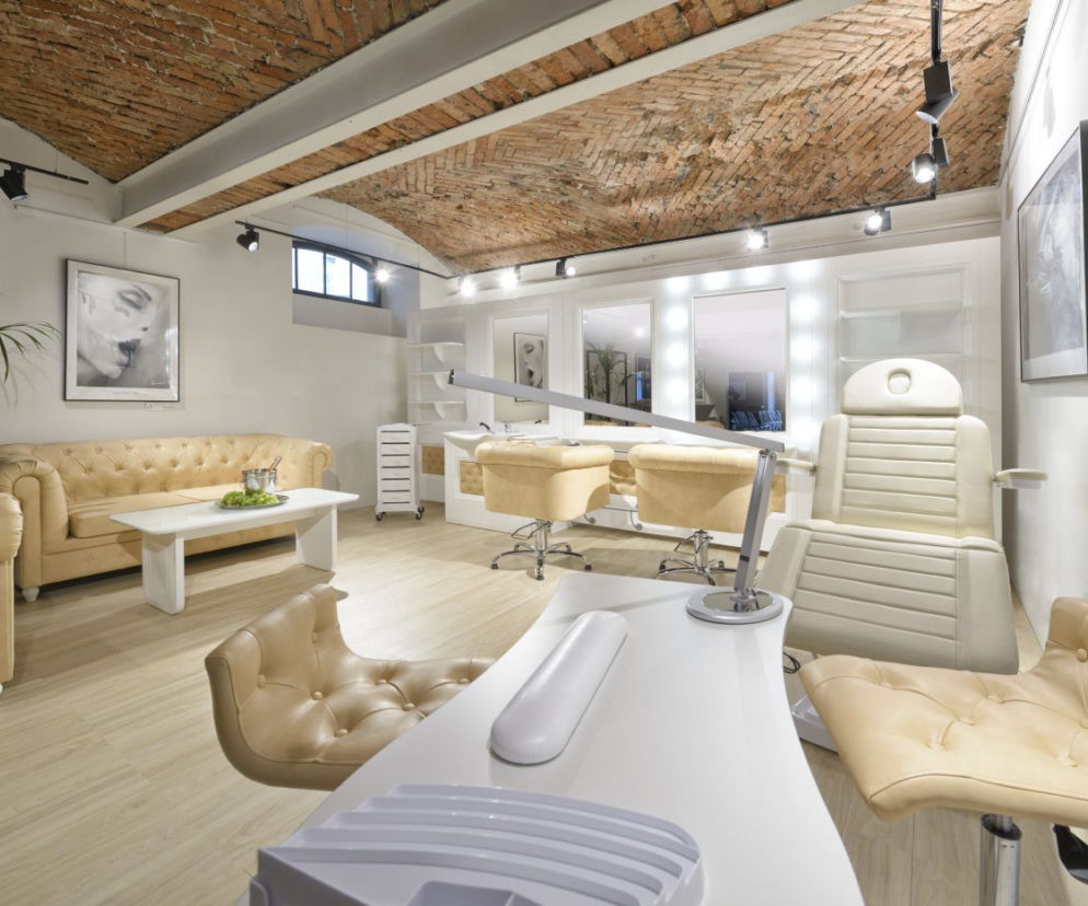 Beauty room