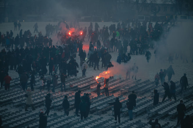 Prezydent na Jasnej Górze wśród kibiców. Podziękował za obronę  hasła „Bóg, Honor, Ojczyzna”