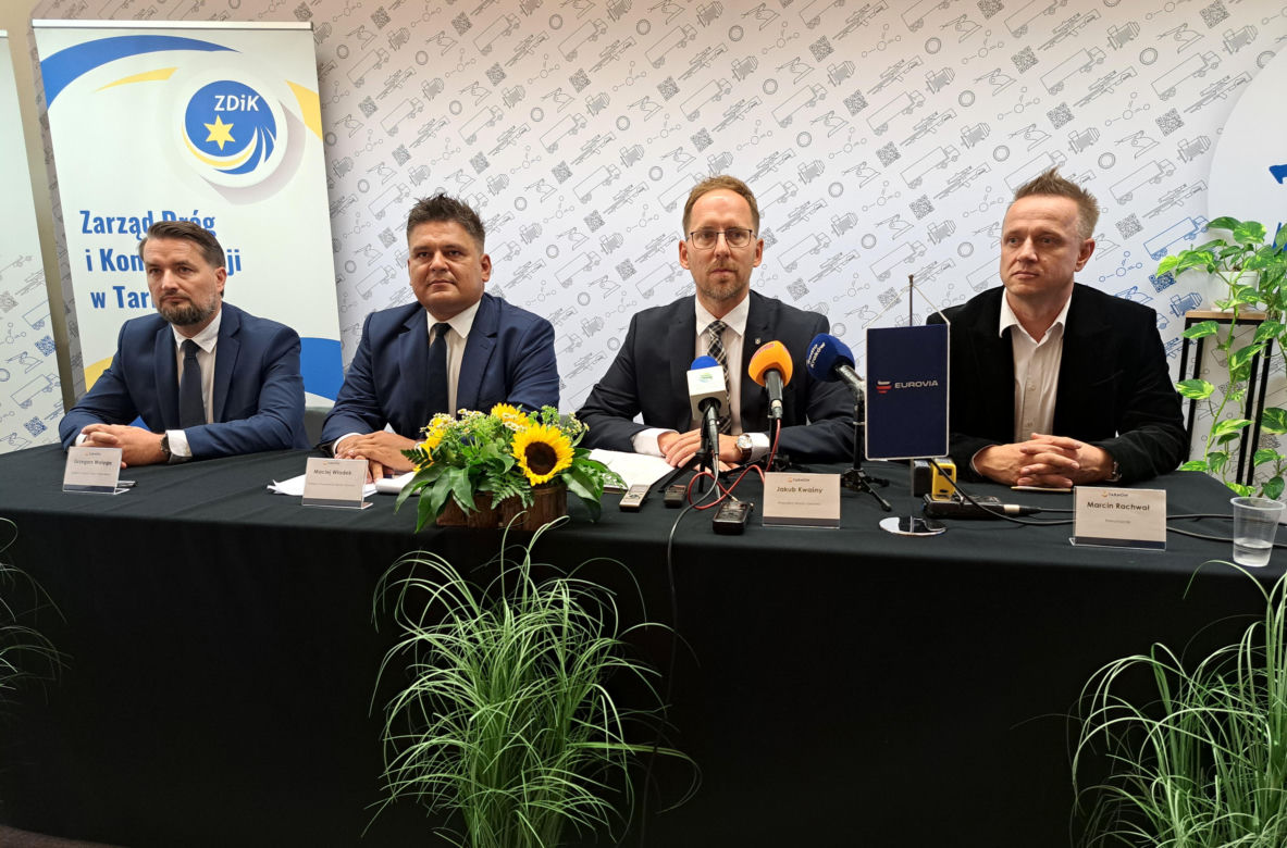 Budowa ul. Rady Europy w Tarnowie - podpisanie umowy
