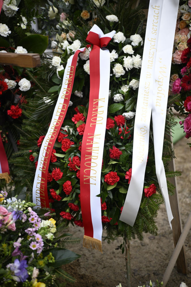 Bożena Dykiel spoczęła na Powązkach Wojskowych