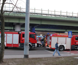 Zderzenie tramwajów na rondzie Starzyńskiego są ranni. Nie było karetek