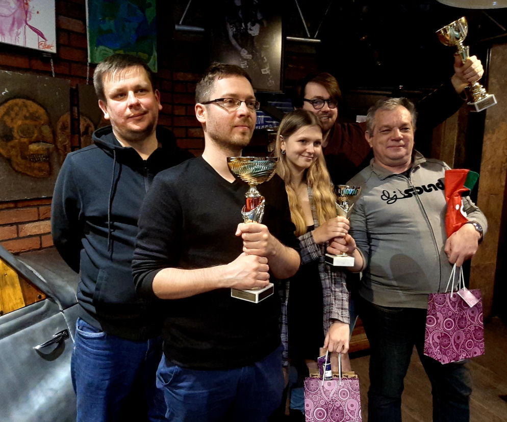 Najlepsi szachiści w Hard Rock Pubie Pamela