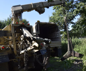 Żołnierze wyciągnęli z rzeki jeża ważącego 300 kilogramów. Cenne znalezisko trafiło do muzeum [ZDJĘCIA]