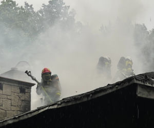 Pożar domu jednorodzinnego pod Warszawą