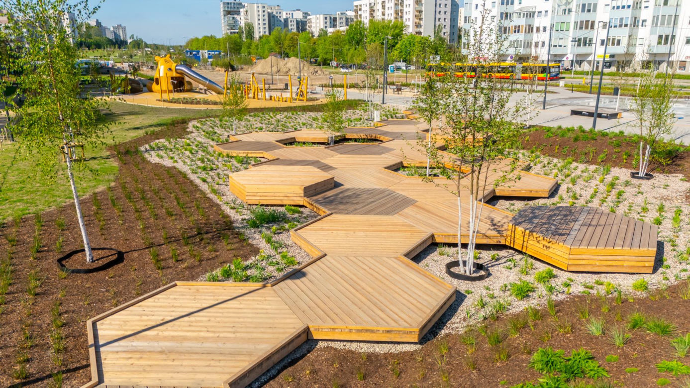 Park nad Południową Obwodnicą Warszawy na Ursynowie