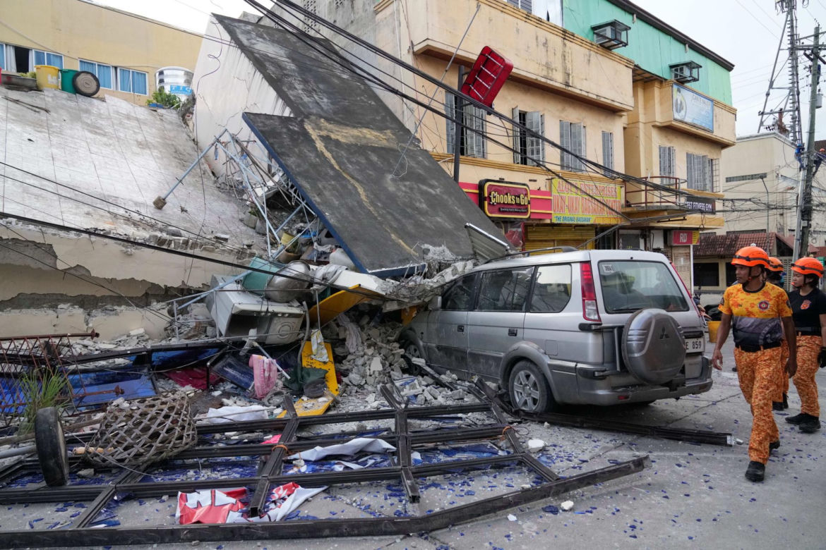 Potężne trzęsienie ziemi w Azji, ostrzeżenie przed tsunami. "Fale do trzech metrów"