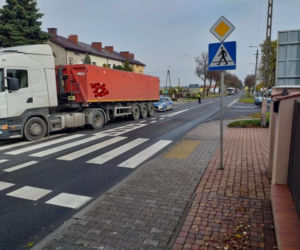 Dwie małe dziewczynki ranne! Dzień później tir taranuje staruszkę! Szok w powiecie żuromińskim [ZDJĘCIA]