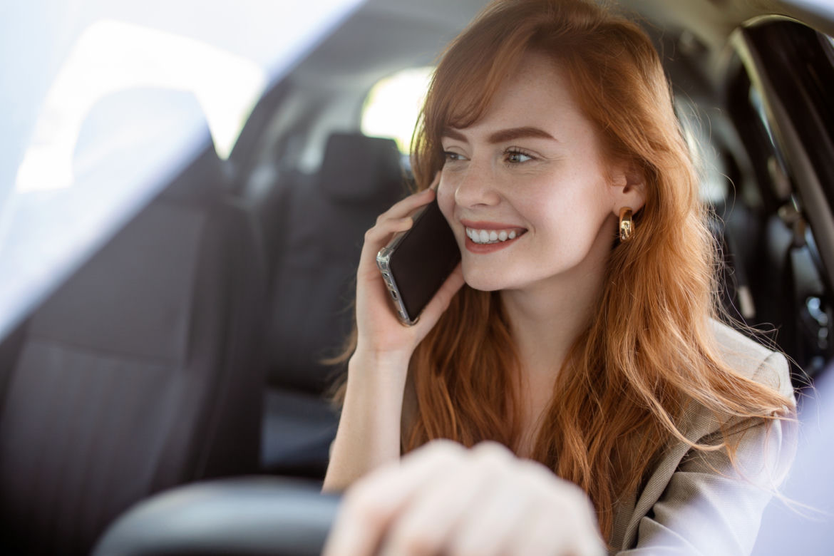Stracisz prawo jazdy za rozmowę przez telefon