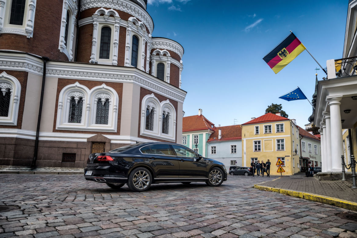 Volkswagen Passat Elegance