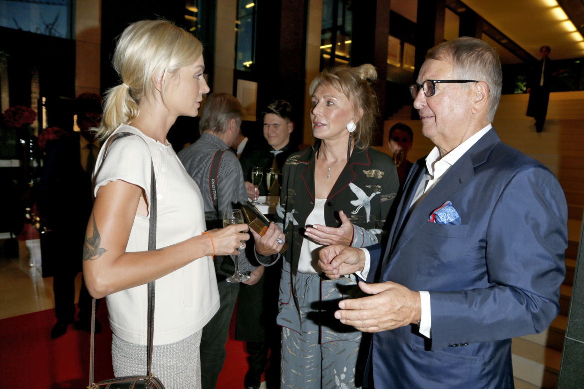 Zbliżyła je tragiczna śmierć Piotra. Agnieszka Woźniak Starak i Anna Starak