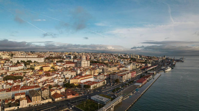 To najbardziej kolorowe miasto na świecie. Z Polski dotrzesz tam w 4 godziny. Mnie zachwyciły w nim nie tylko kolory