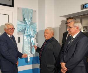 Szpital uhonorował wybitnych kardiochirurgów. Legendy skalpela otworzyły hybrydową salę operacyjną