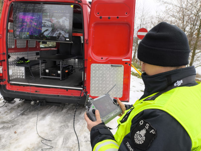 Symulacja akcji ratunkowej na zbiorniku Korzeń w Skrzyszowie