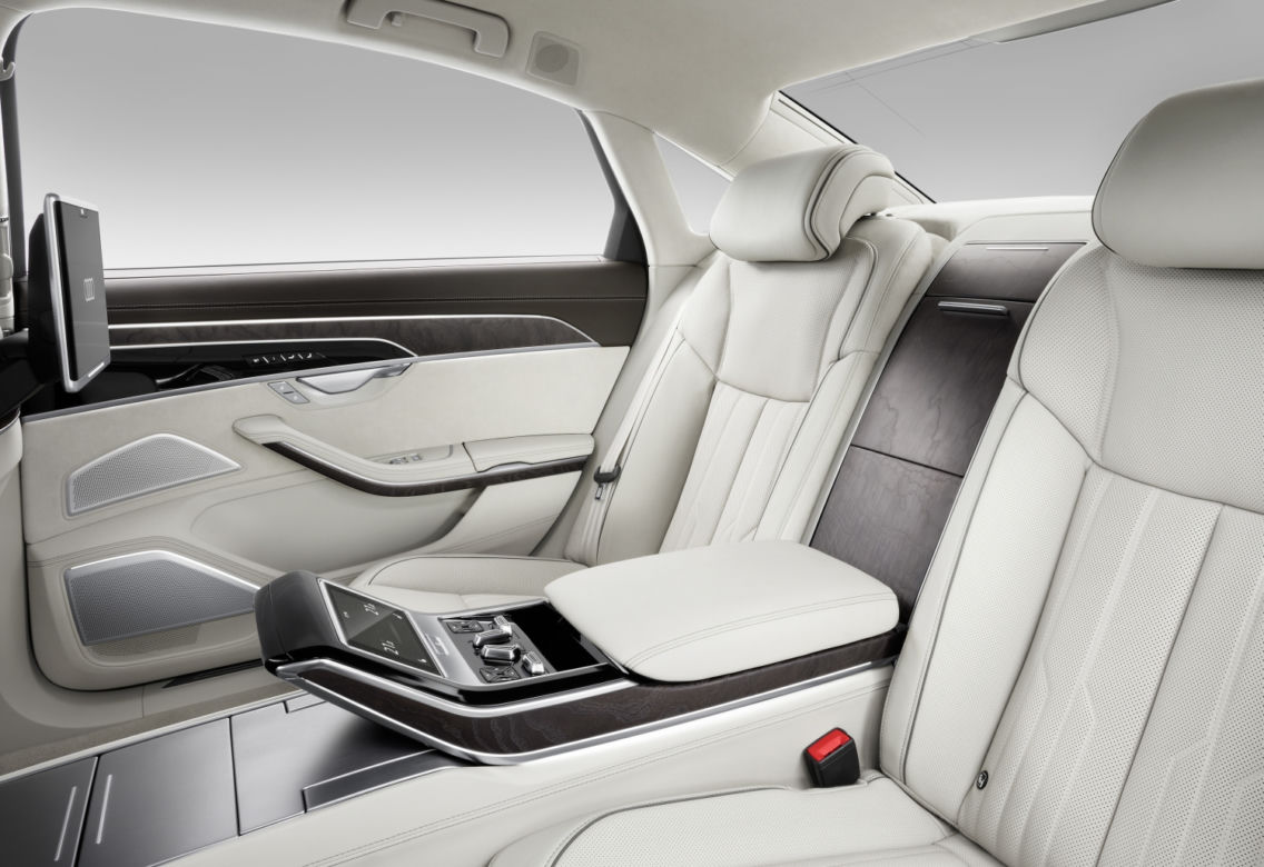 2018 nowe Audi A8 L