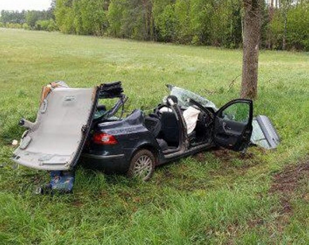 Tragedia na drodze! Czołowe zderzenie i śmierć na miejscu