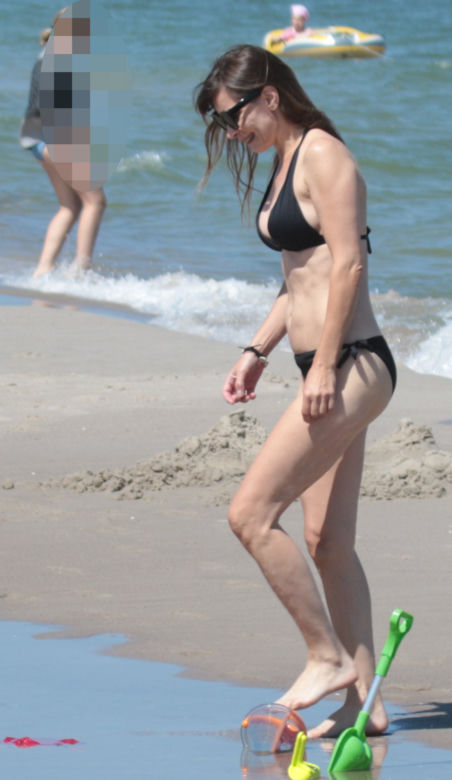 Wenus z Juraty czyli Agnieszka Dygant na plaży