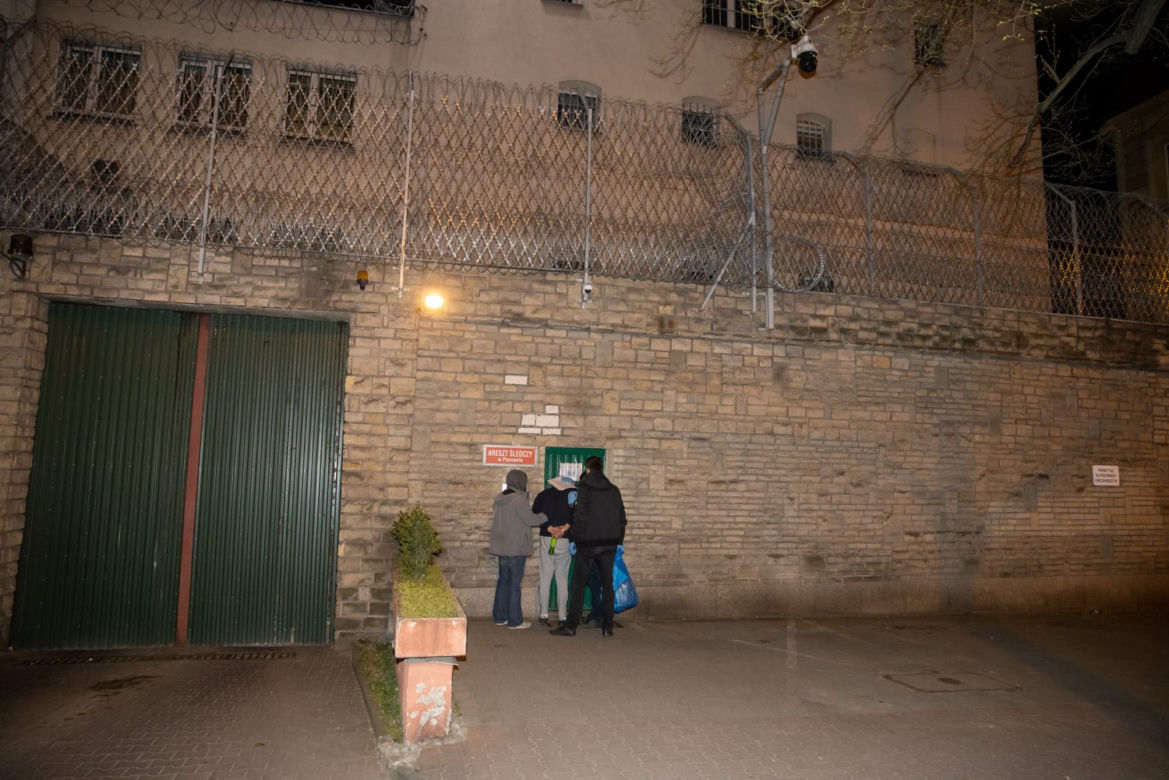 Hoss aresztowany. Chodził w masecze a dobytek nosił w torbie za 10tys zł