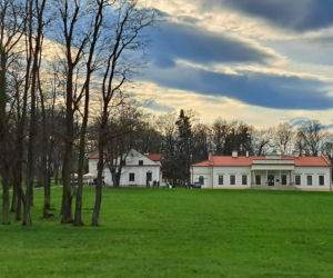 Kąśna Dolna: Od Stinga po Bonda! Centrum Paderewskiego prezentuje program i szykuje multimedialne nowości