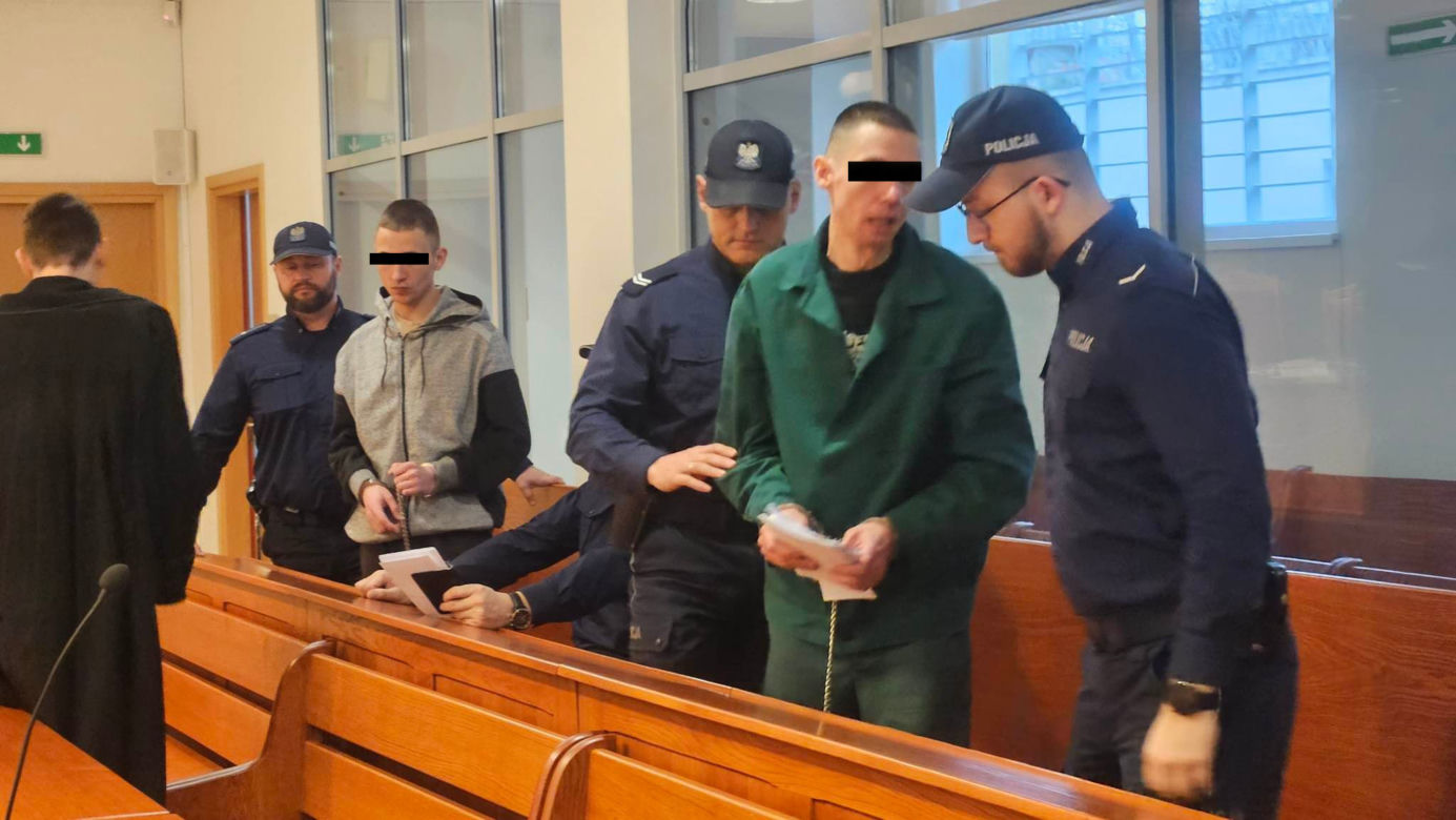 Trzy dni imprezowali z trupem. Wcześniej zarąbali Ryszarda siekierą