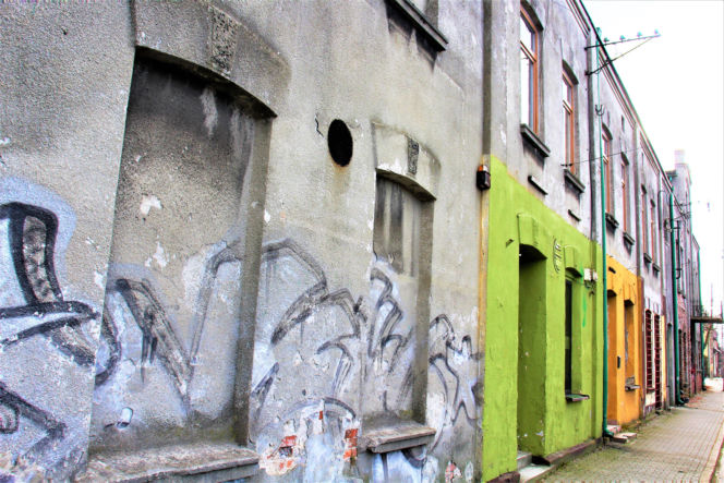 To jedno z najpiękniejszych miast Śląska. Stało się sławne dzięki kolei, a w PRL-u było wsią