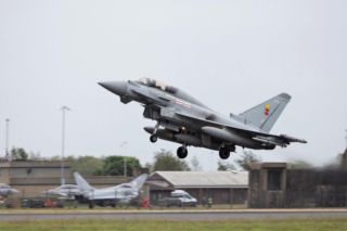 Myśliwiec Eurofighter Typhoon GR4 z 12. Eskadry RAF