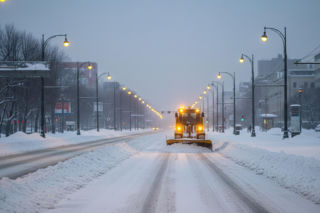Rzeszów zasypany śniegiem. Czy służby miejskie zdały egzamin z walki z żywiołem?