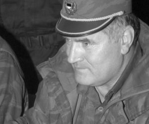 Nie żyje słynny zbrodniarz wojenny. Ratko Mladić wymordował tysiące ludzi