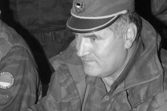 Nie żyje słynny zbrodniarz wojenny. Ratko Mladić wymordował tysiące ludzi