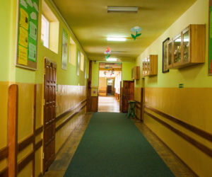 Szkoła, korytarz