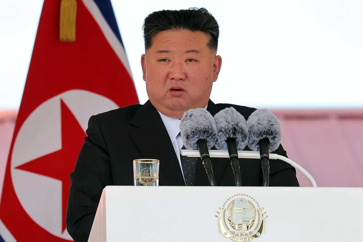 Kim nad trumnami żołnierzy NK, którzy zginęli na Ukrainie