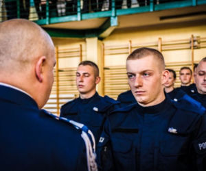 Łódź: Ślubowanie nowych policjantów. Zobacz zdjęcia! [GALERIA]