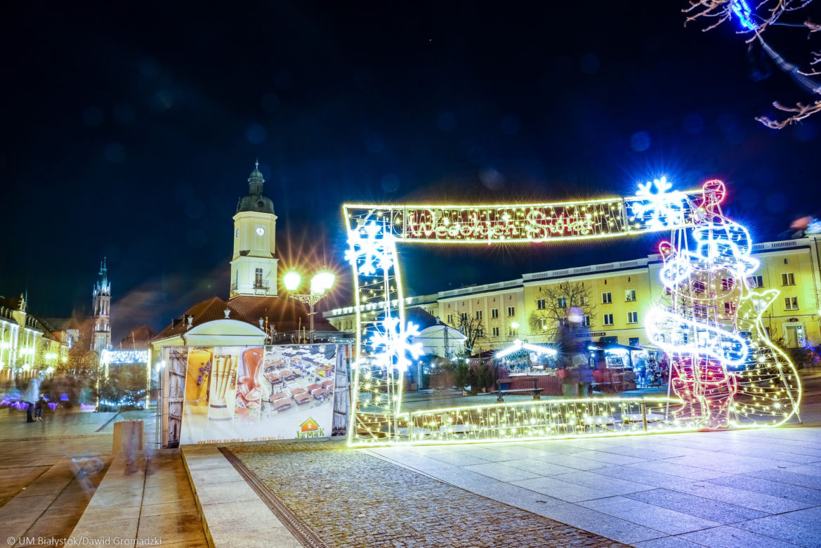 Białystok. Świąteczne iluminacje rozbłysły w mieście. Coś pięknego. Musisz to zobaczyć!
