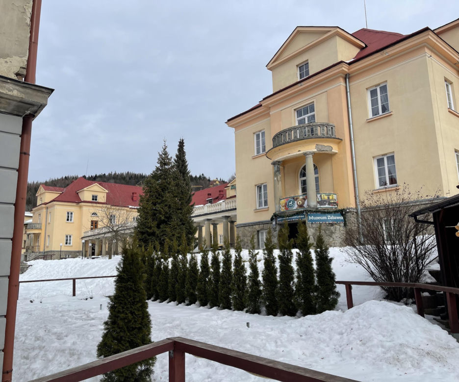 Zdaniem AI to małopolskie uzdrowisko jest najpopularniejsze wśród seniorów. „Królowa polskich kurortów