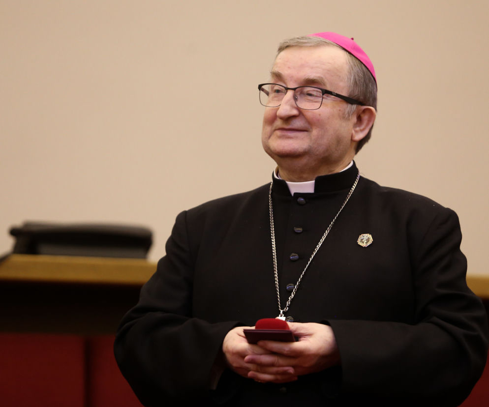 Biskup Stefan Regmunt ukarany przez Stolicę Apostolską