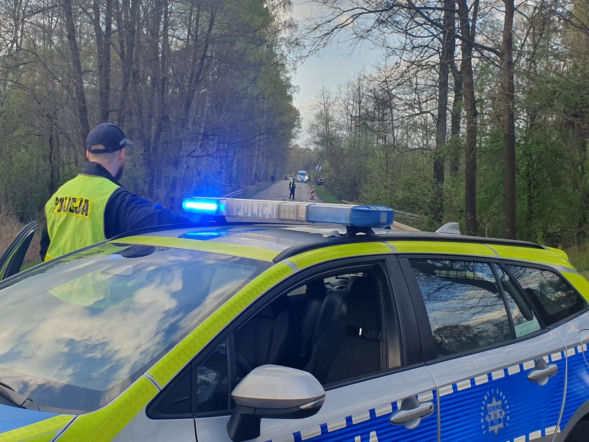 Przesłuchanie 57-latka wstrzymane. To on siedział za kierownicą mithubishi. Trafił do szpitala