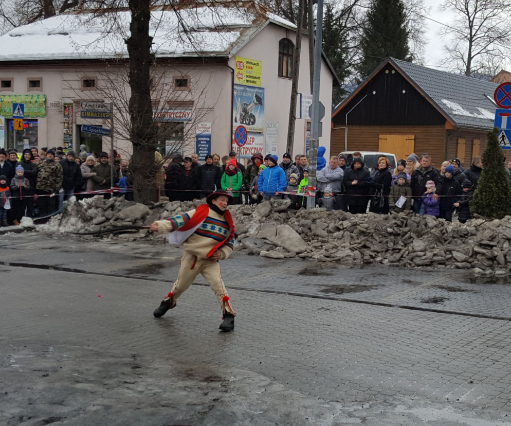 Trzaskanie z bata