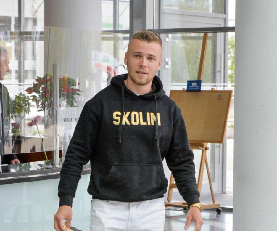 Skolim
