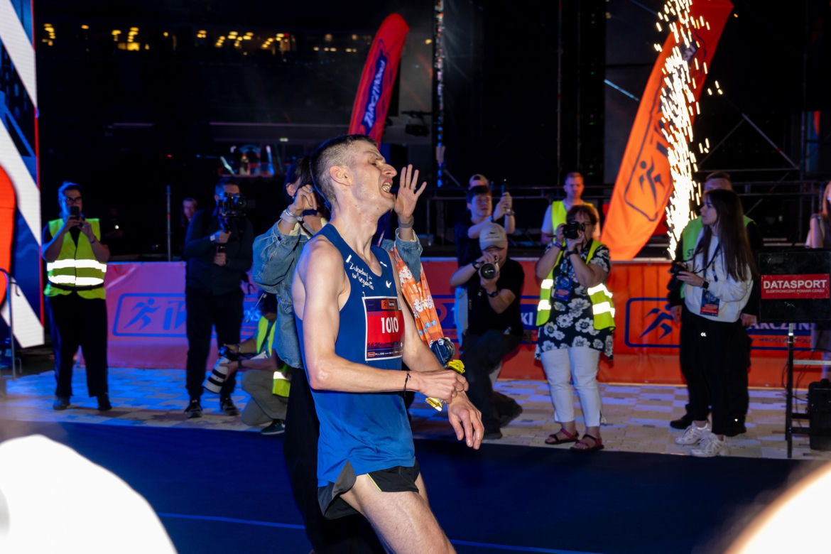 Sukces 12. Tarczyński Nocnego Wrocław Półmaratonu