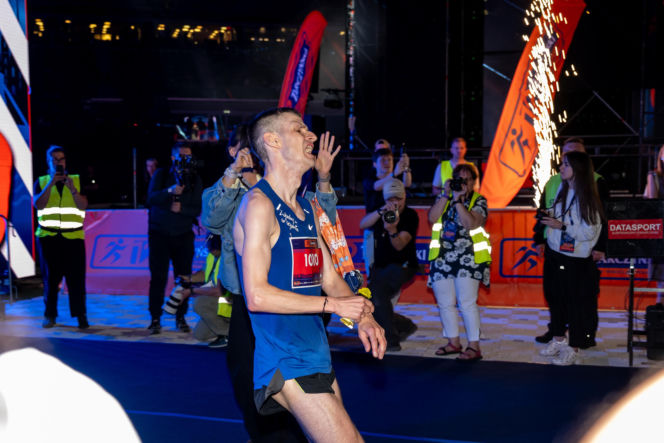 Sukces 12. Tarczyński Nocnego Wrocław Półmaratonu