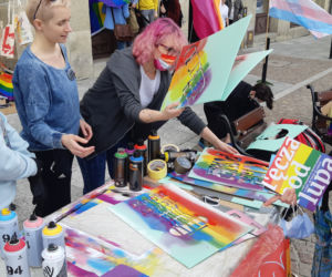  Happening uliczny „Queer is here!”. Tarnów chce być  miastem tolerancyjnym