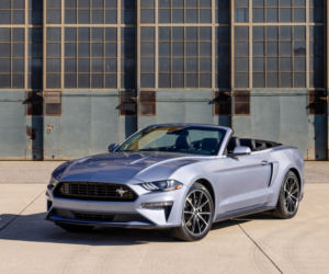 Ford Mustang Coastal Edition
