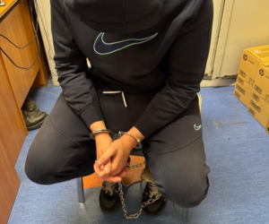 Policjanci stołecznego Wydziału do walki z Terrorem Kryminalnym i Zabójstw zatrzymali sprawców brutalnego rozboju, do którego doszło w czerwcu 2023 roku na warszawskiej Białołęce