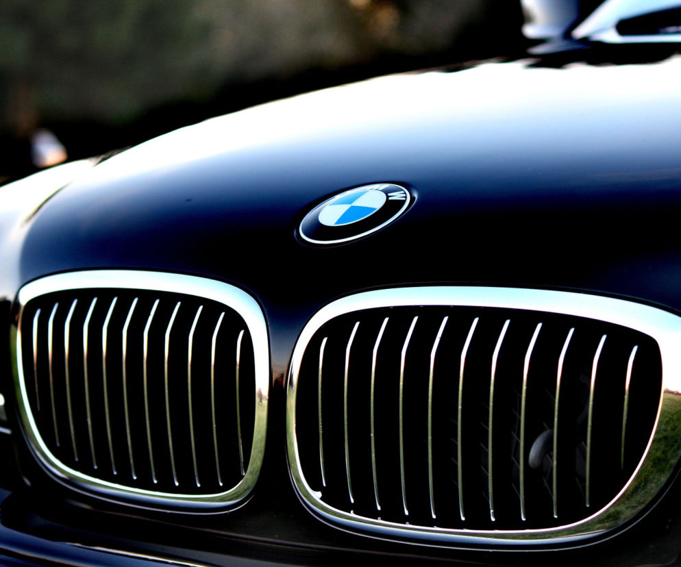 Na oczach właściciela ukradi BMW za 300 tysięcy! To co z nim zrobili później zastanawia