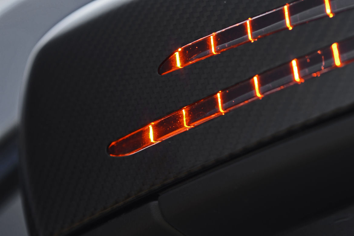 Mercedes-Benz CLA200 Shooting Brake OrangeArt