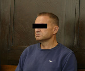 Zadał Darkowi kilkadziesiąt ciosów maczetą