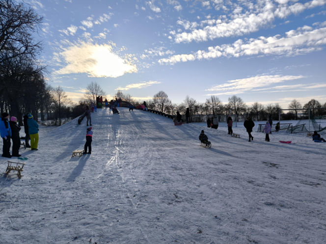 Górka saneczkowa w Klonówcu