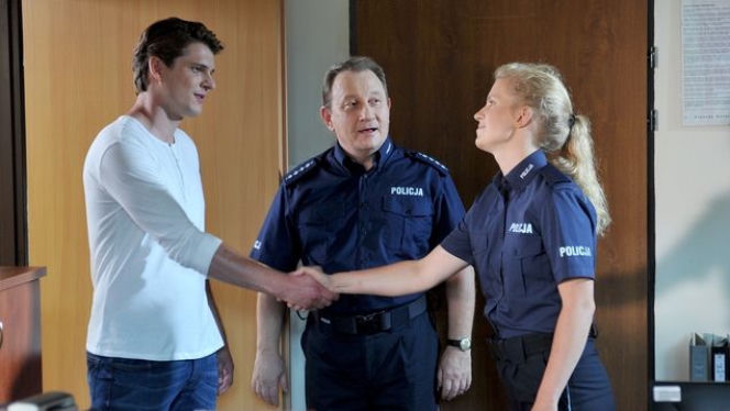 M jak miłość odcinek 1262 Janek (Tomas Kollarik) Natalka (Marcjanna Lelek) Staszek (Sławomir Holland)