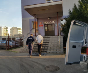 Pijany kierowca staranował radiowóz