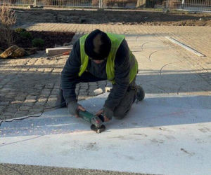 Budowa pomnika Żołnierzy 55. Poznańskiego Pułku Piechoty w Lesznie